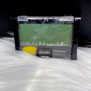 5️⃣for💲1️⃣5️⃣Maybelline Eyeshadow “Antique Jade”